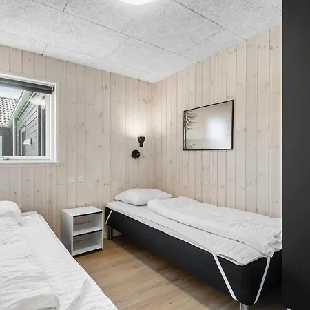 Сasa de vacaciones Lovely In With Sauna Romo