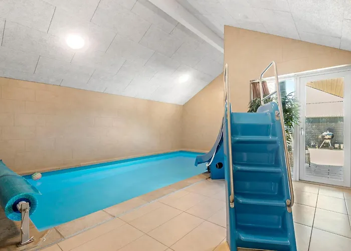 Prázdninový dům Cozy In With Sauna Romo